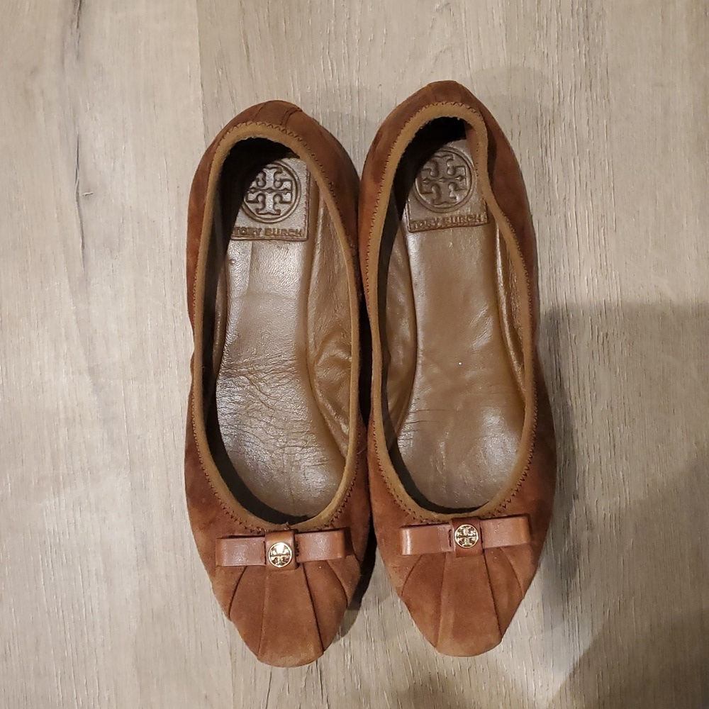 Tory Burch Suede Leather Ally Bow Ballet Flat size 7M Brown slip on pleated - Picture 4 of 7